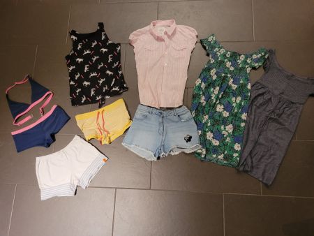 Kleiderset mit Bikini 158/164