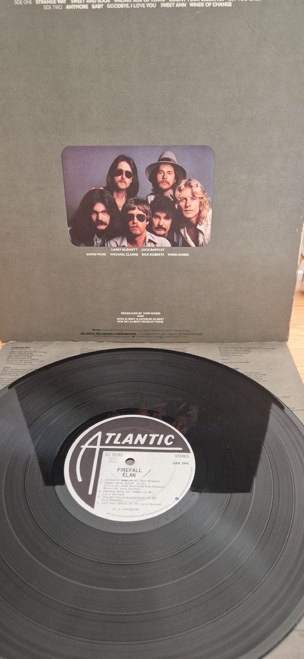 Schallplatten: ⚫️ Vinyl-Firefall Elan -Us press Vg – Gebraucht aus Yvonand von RF-VINYL 2