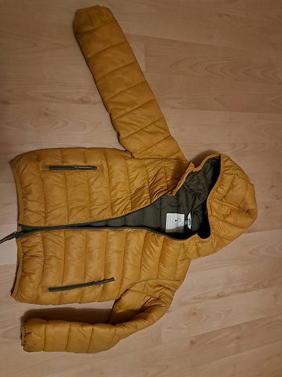 Giacche & Cappotti: Daunenjacke 122 – Usato da Winterthur venduto da feehee 3