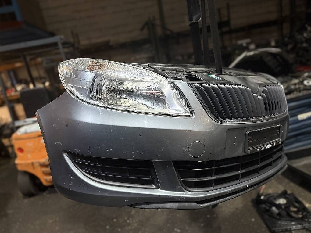 Tutti pezzi di ricambio auto: Skoda Fabia  Front komplett  – Usato da Udligenswil venduto da Sch2s 1