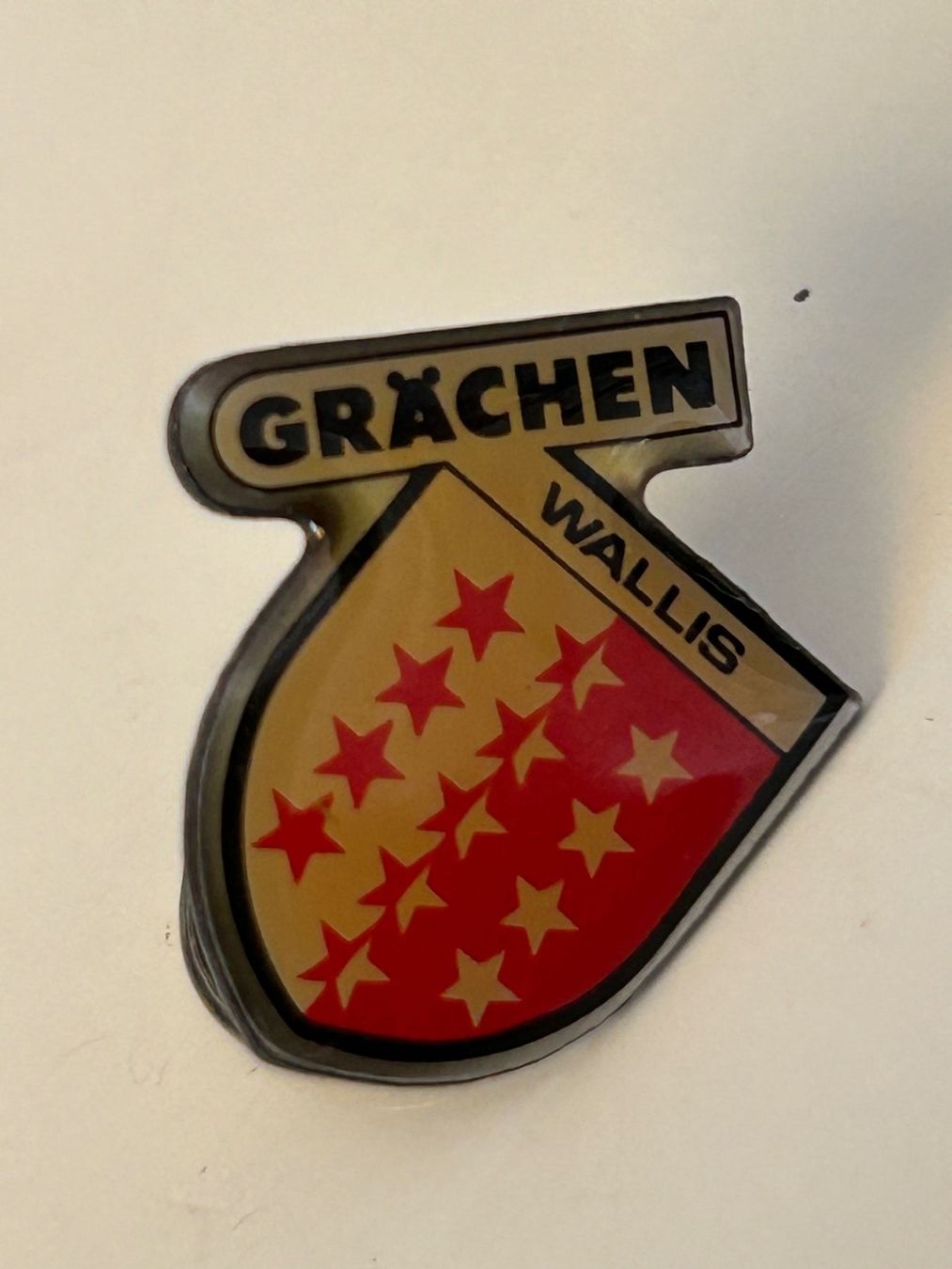 Plaketten & Abzeichen: Grächen Wallis Pin / Anstecker, Selten! – Gebraucht aus Opfikon von Unicki