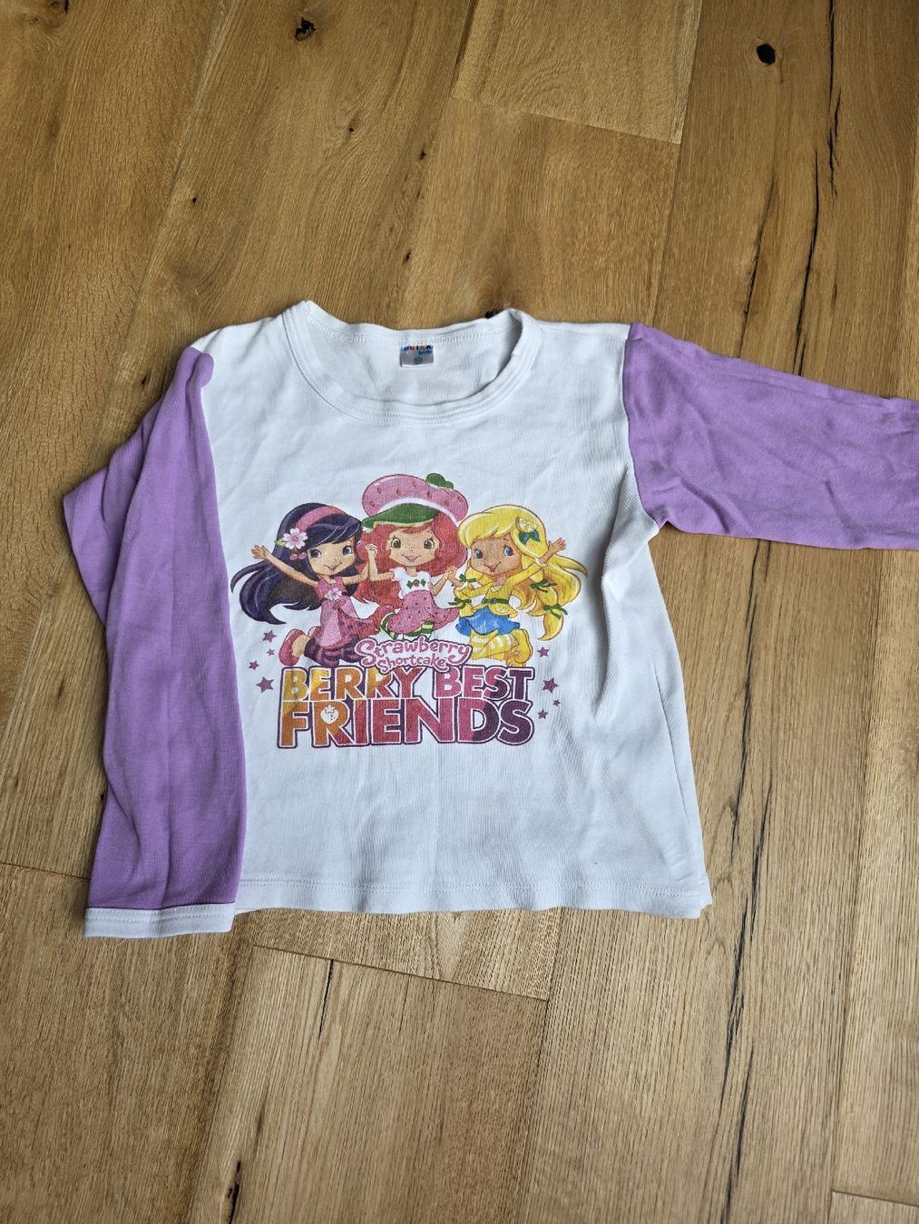 Pyjamas: Mädchen Pyjama zwei Set Grösse 128 – D'occasion à Toffen par ver_x68f 4