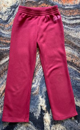 Hose von GAP, 134cm, himbeerrot, Baumwolle