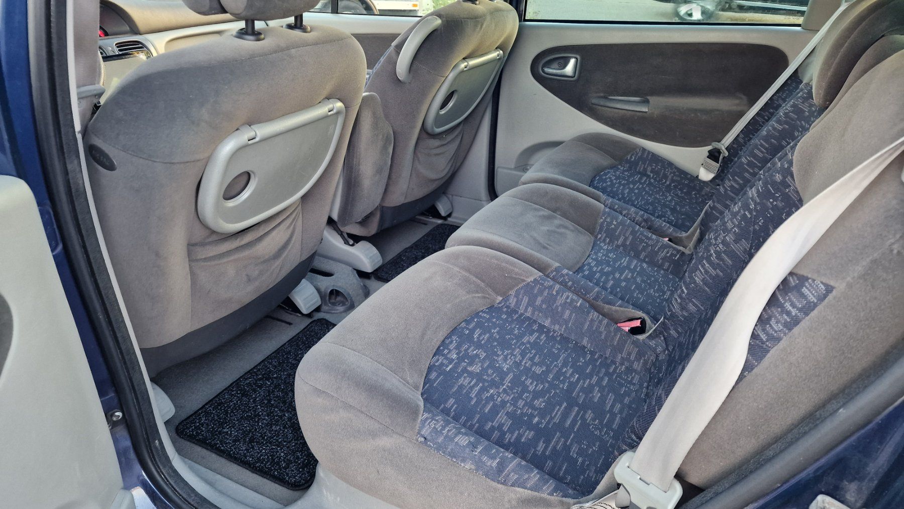 Renault Automobili: Renault Scenic Automat – Usato da Arbon venduto da .Tropxe. 7