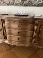 Schönes Buffett im Louis XV Stil