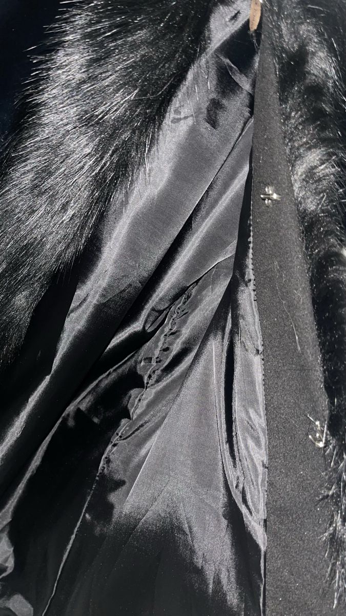Giacche: Schwarzer Winterjacke mit Pelzimitat – Nuovo (secondo la descrizione) da Bützberg venduto da dan_jhn9 2