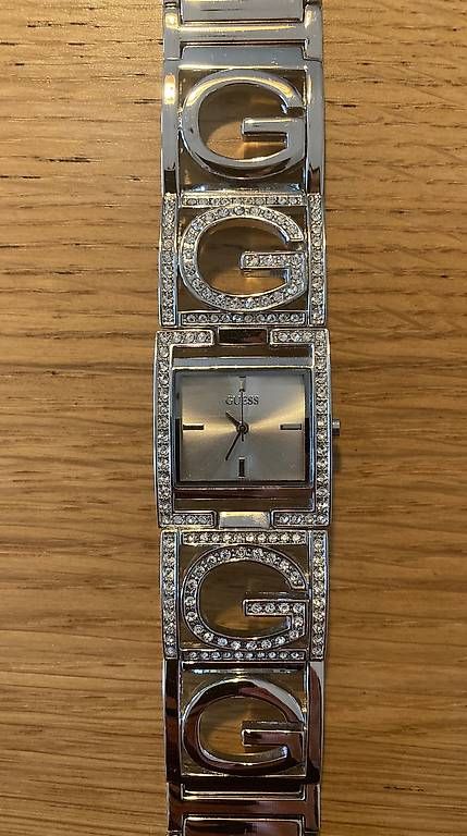 Orologi: GUESS Damenuhr  – Usato da Basel venduto da Findus78