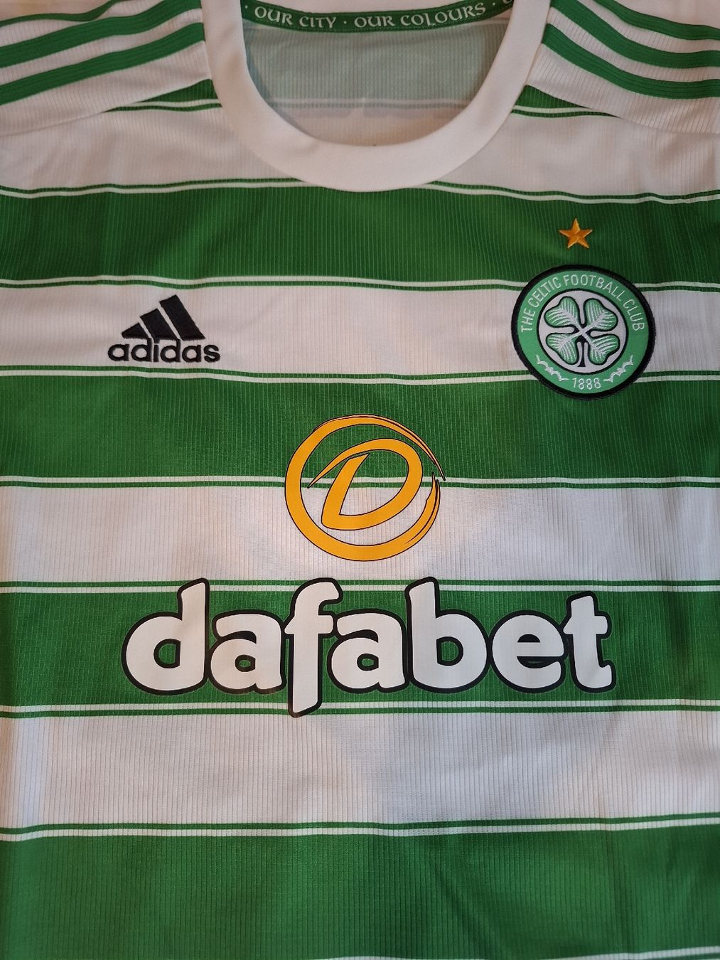 Adidas Canottiere & Pantaloni: Original Celtic 2021/22 Trikot – Usato da Pratteln venduto da eri_t65l 1
