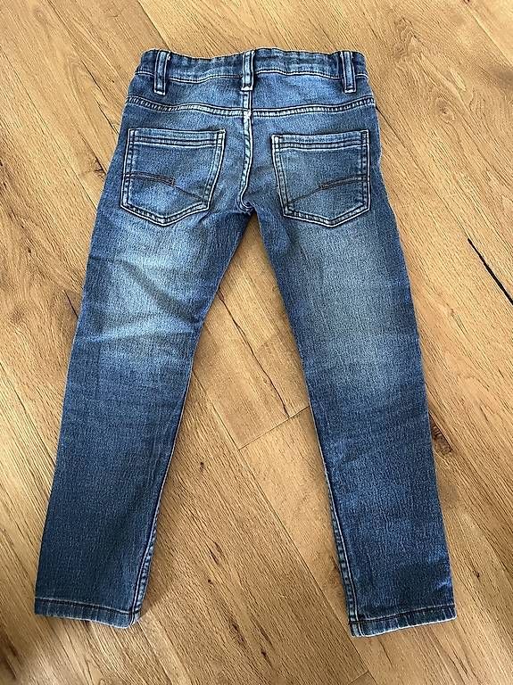 Hosen: Jeans Gr.128 – Gebraucht aus Oberkirch LU von ocki 1