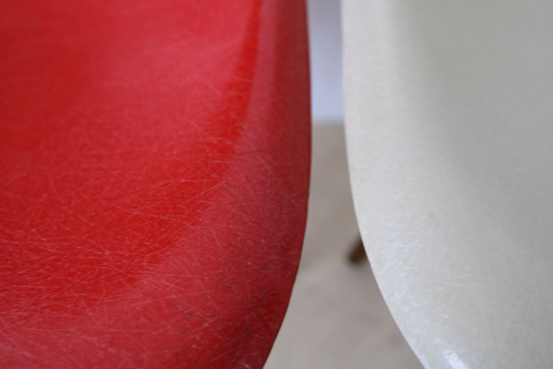Stühle: Eames Fiberglas Stühle Hermann Miller – Gebraucht aus Meinisberg von atelier_TILIJA 4