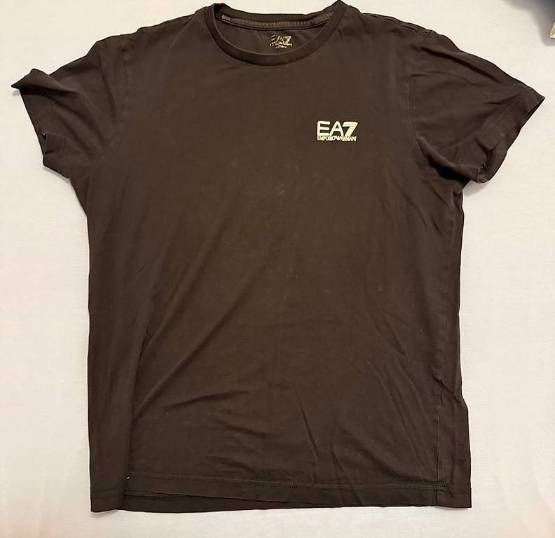 T-Shirts: EA7 Armani T-Shirt – Gebraucht aus Kriens von davide_damiani11