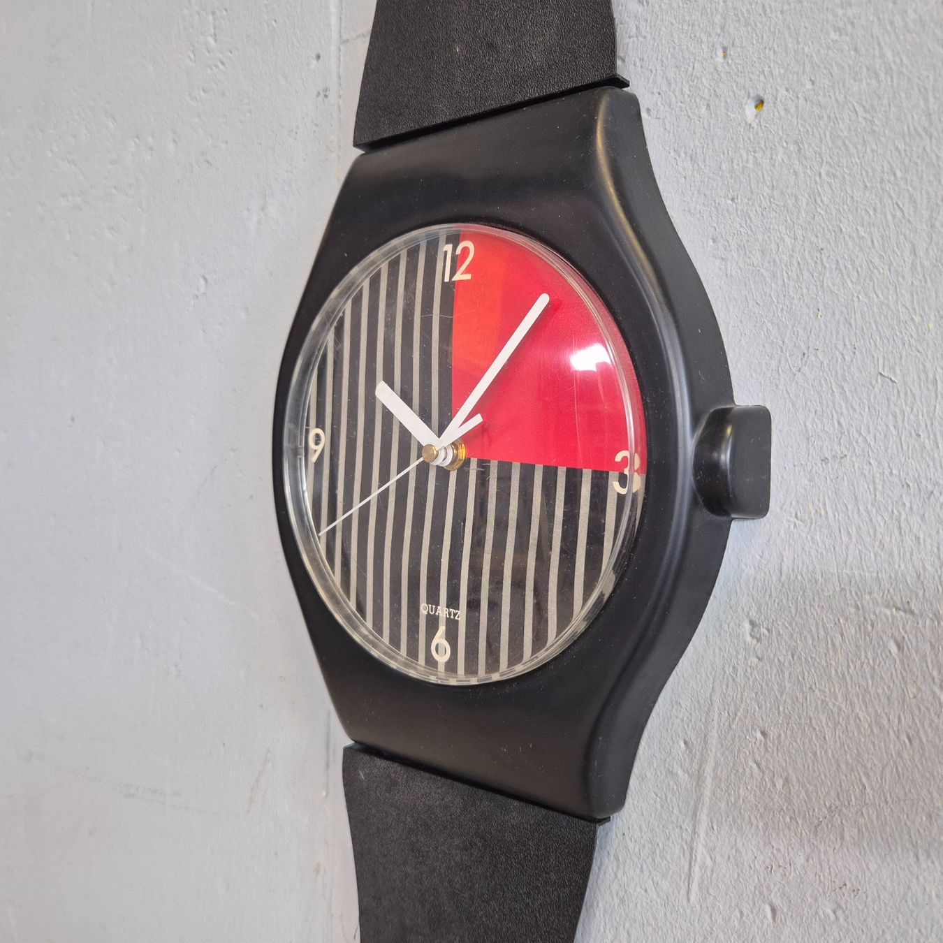 Orologi: 80s Maxi Wall Clock Quartz Uhr Wanduhr – Usato da Nottwil venduto da Wondewa-Shop 4