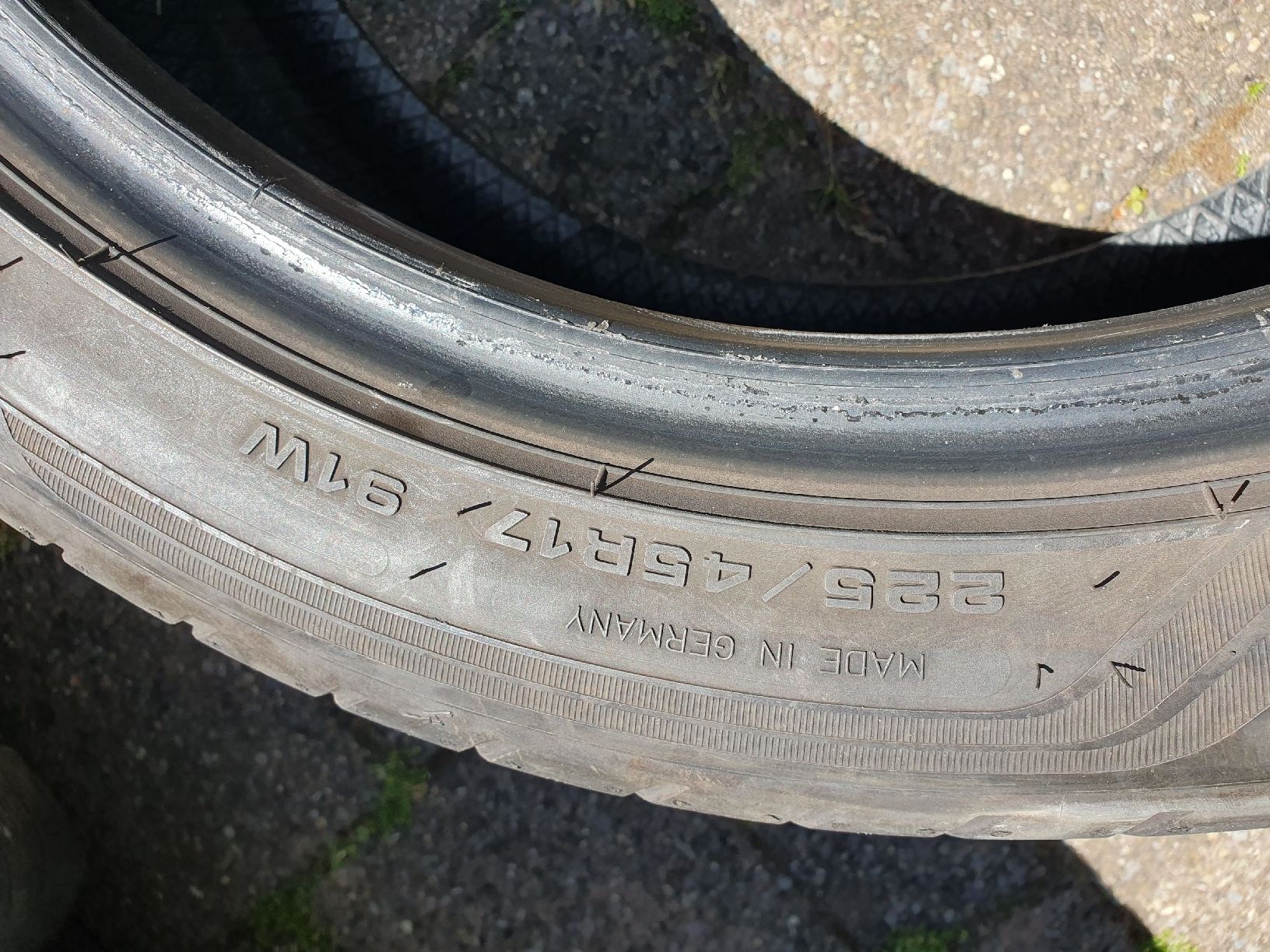 Pneumatici & Ruote complete: Sommerreifen 225/45/17 – Usato da Ebmatingen venduto da walter46 1