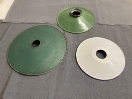 3 Antike Lampenschirme, Metall