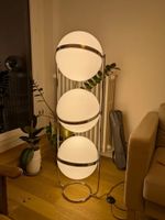 Coole Stehlampe mit 3 Kugeln - Retro Design für Ihr Zuhause!