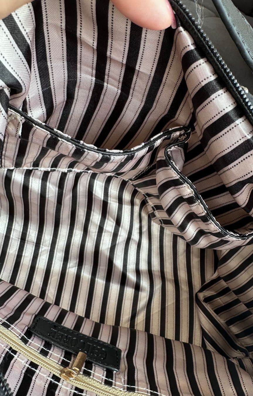 Taschen für Damen: NEU Nieten Handtasche schwarz 50% – Neu und originalverpackt aus Rickenbach b. Wil von sunneschii_ 5
