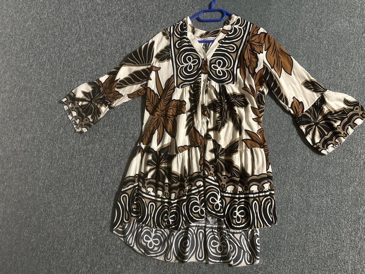 Kleider: Strandkleid gemustert  – Neu (gemäss Beschreibung) aus Baltschieder von YmroBe