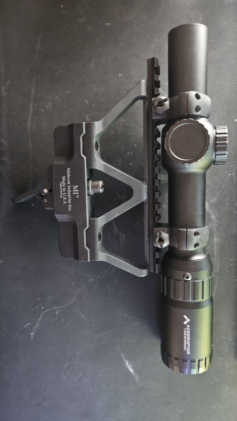 Obiettivi: Kalashnikov Seitenmontage + Zielfernrohr – Usato da Bassersdorf venduto da Chad_Thundercock