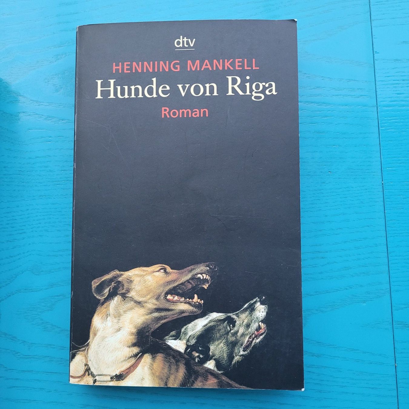 Libri: Henning Mankell- Hunde von Riga – Usato da SCHÜBELBACH venduto da CoKaHa