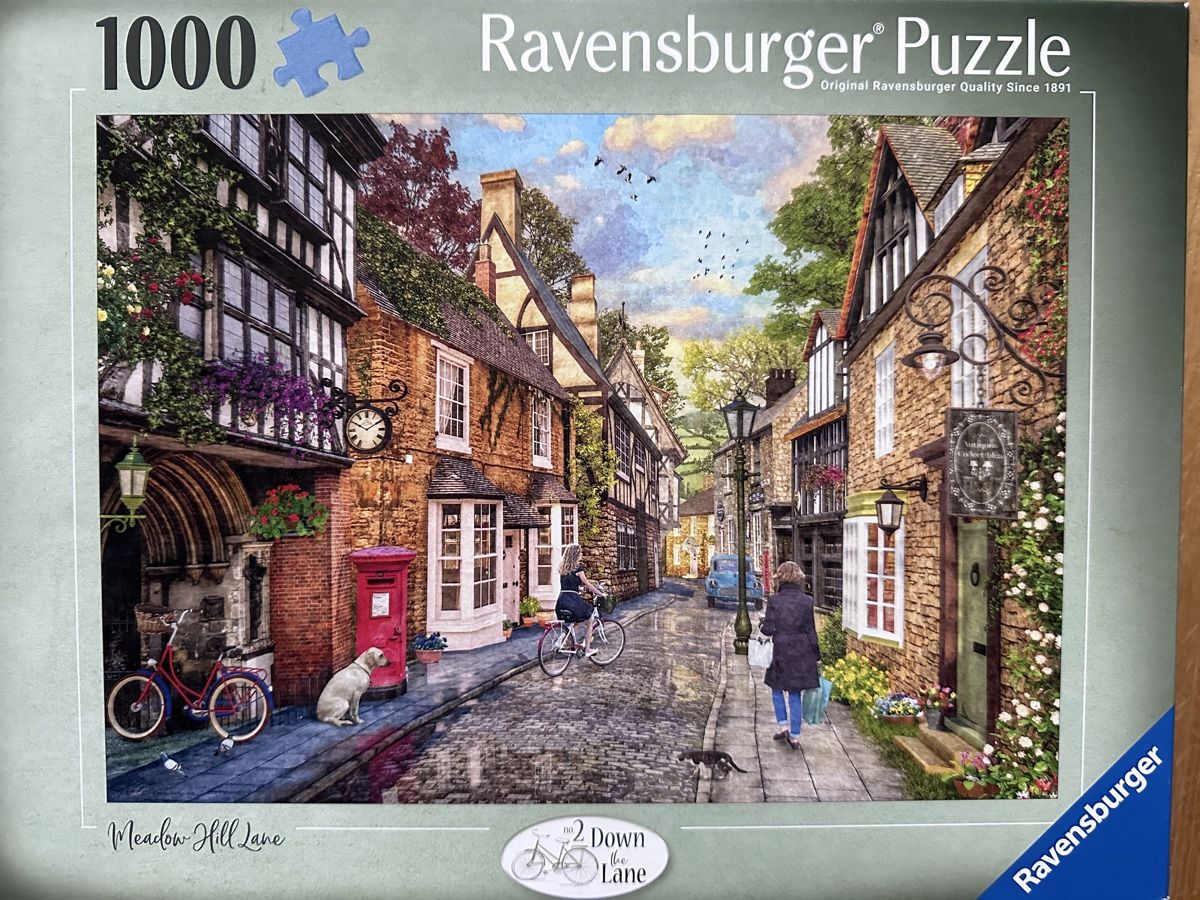 Ravensburger Puzzle: Ravensburger Puzzle Meadow Hill Lane – Usato da Magden venduto da Suki_