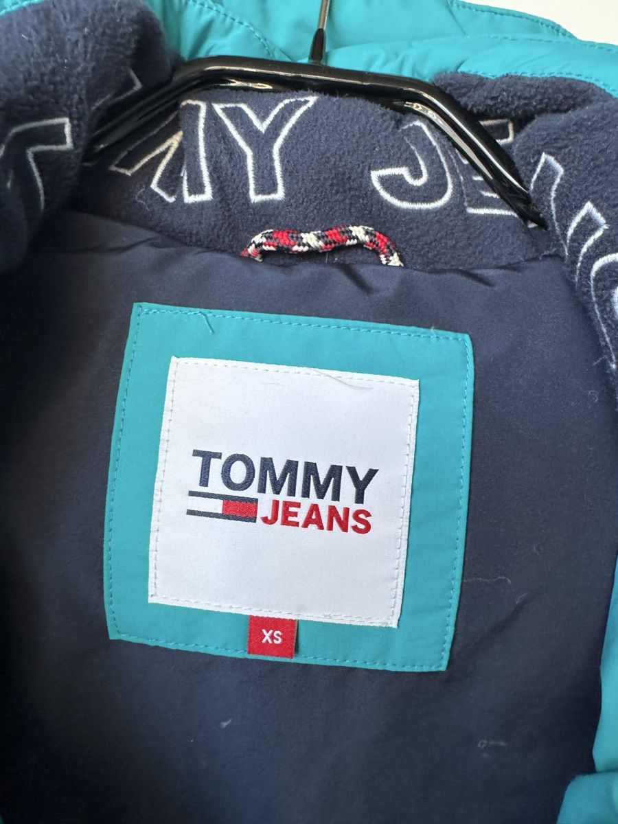 Tommy Hilfiger Gilet & Giacche: Gilet Thommy Hilfiget – Usato da Saas im Prättigau venduto da Holliwood 1