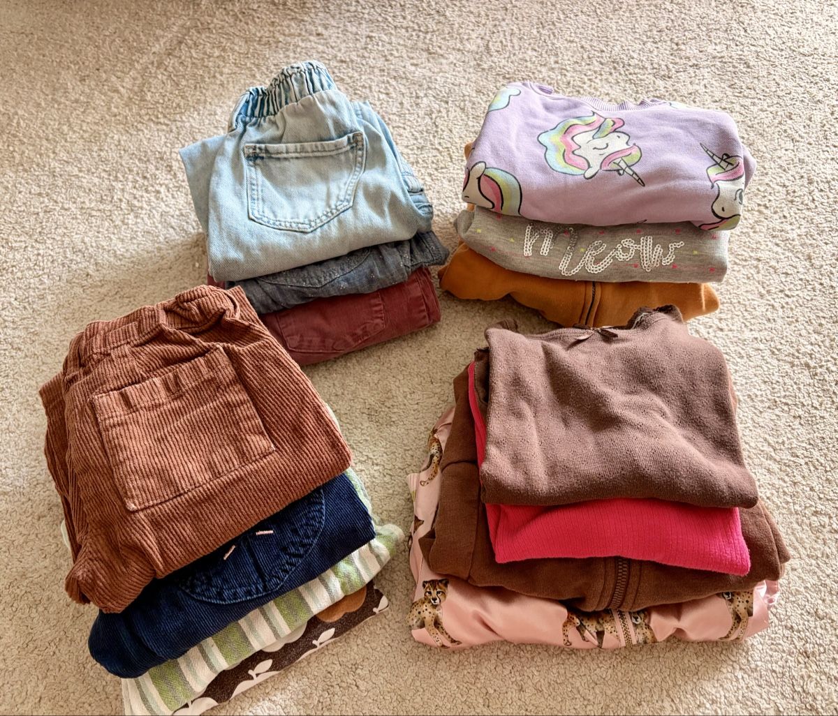Lotti & Set di vestiti: Mädchen Kleiderset Gr. 104 – Usato da Zürich venduto da davidihagee 1