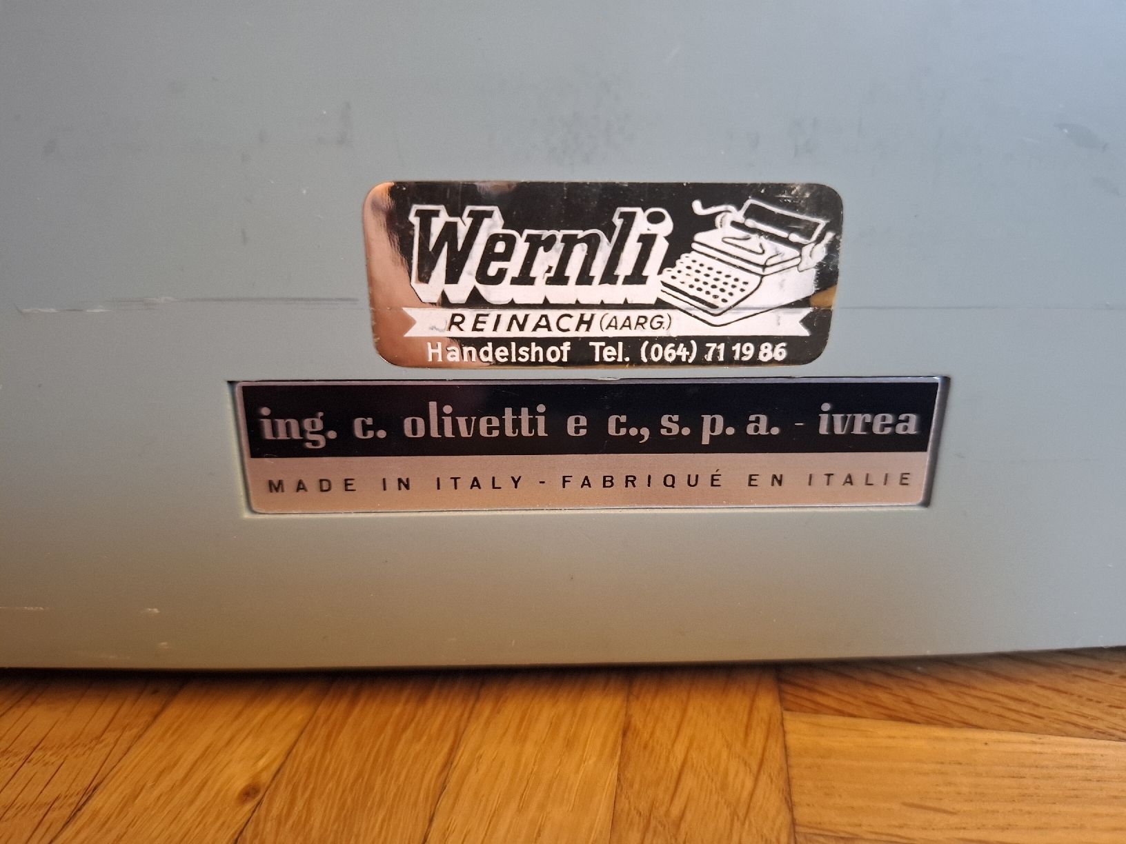 Olivetti Macchine da scrivere: Olivetti Studio 44  – Usato da Crémines venduto da Carambaaa 7