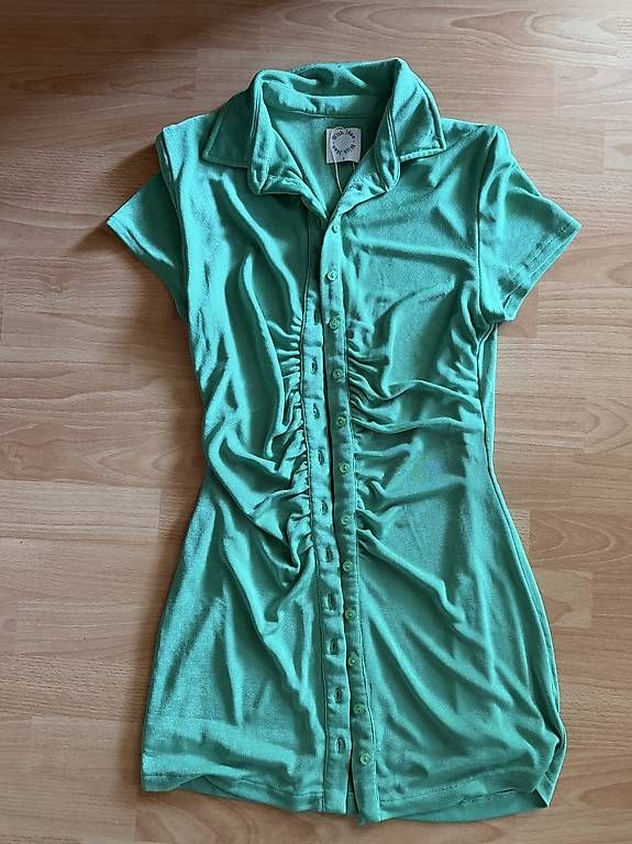 Vestiti: Kleid von with Jean  – Usato da Zug venduto da wwwx