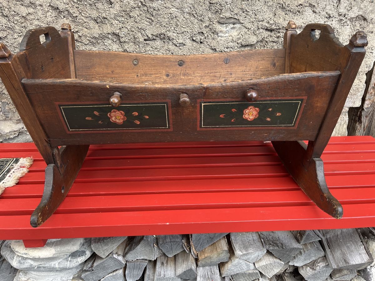 Letti: Biedermeier Wiege – Usato da Brienz BE venduto da hey_z9vg