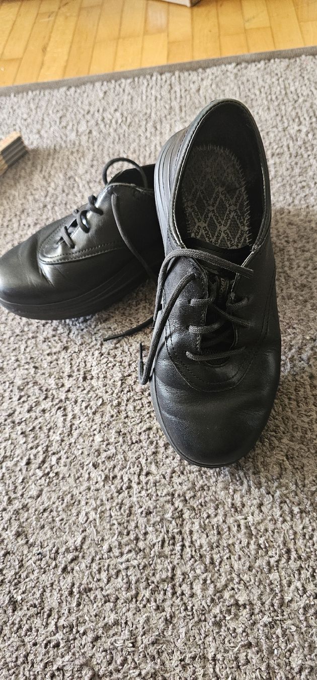 Kybun Scarpe da donna: Kybun Kyboot Schuh – Usato da Riedikon venduto da Winter21. 4