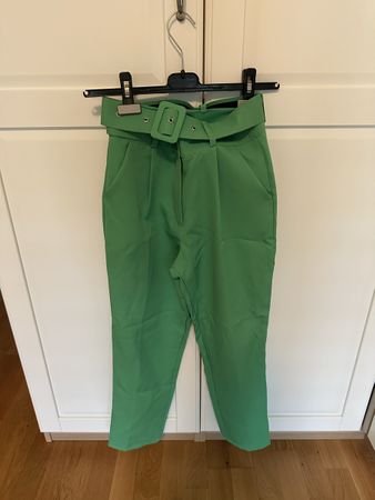 Pantalon vert printemps/été avec ceinture - taille 36 49