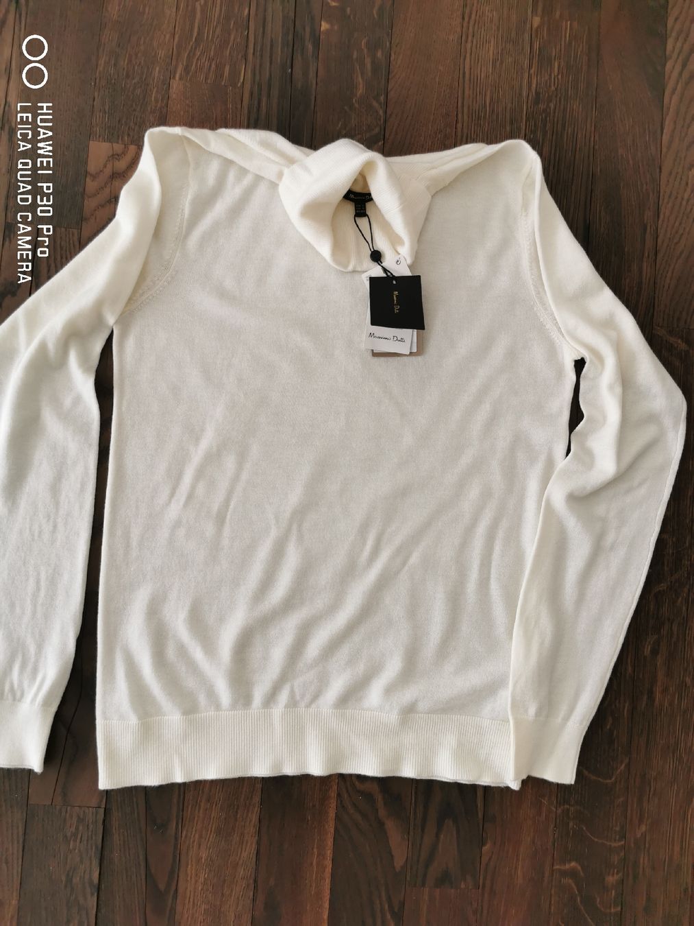 Massimo Dutti Maglioni & Felpe: Massimo Dutti ROLLKRAGENPULLOVER offwhite, Wolle/Kaschmir – Nuovo (secondo la descrizione) da Erlenbach ZH venduto da alisamilana