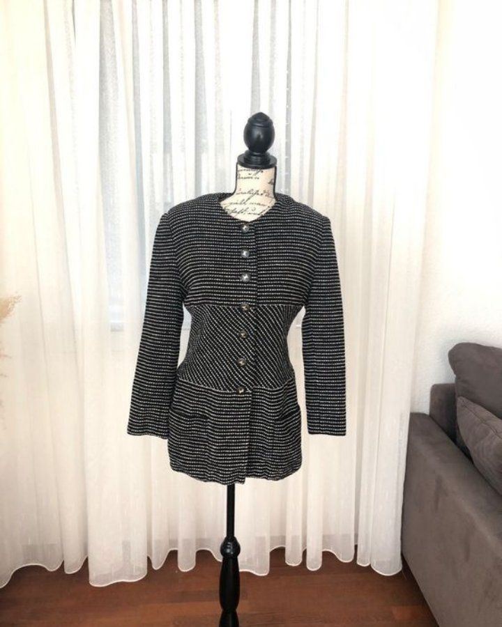Cappotti: Mantel/Blazer von Clara Kito – Usato da Adliswil venduto da Vimovi 3