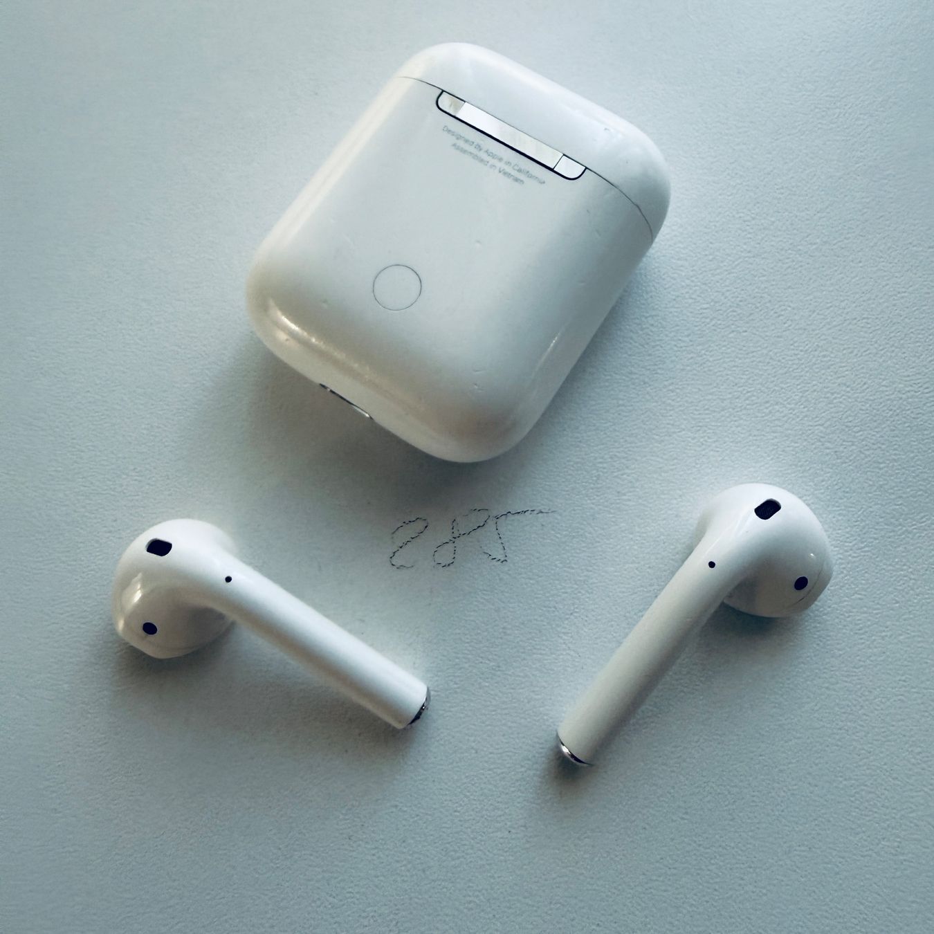 Apple Cuffie: Original Apple AirPods 2 Gen. Wireless Kopfhörer & Case – Usato da Basel venduto da MY.AIRPODS.SHOP 8
