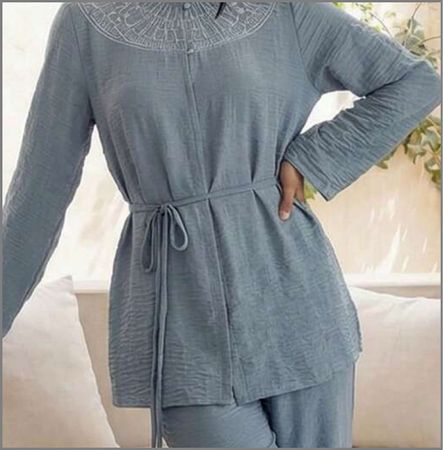 2 pièces chemise et pantalon taille XL 