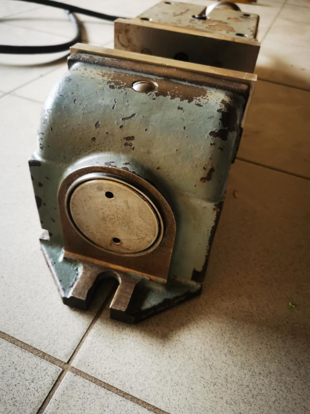 Alle Werkzeuge: Schraubstock mit Luft – Gebraucht aus Goldach von Con_w7b 5