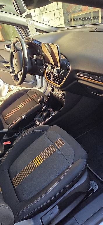 Ford Automobili: Ford Fiesta Active + – Usato da Arni BE venduto da Jolanda2000 5