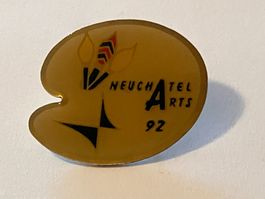 1 Pin Neuchatel Arts 1992
