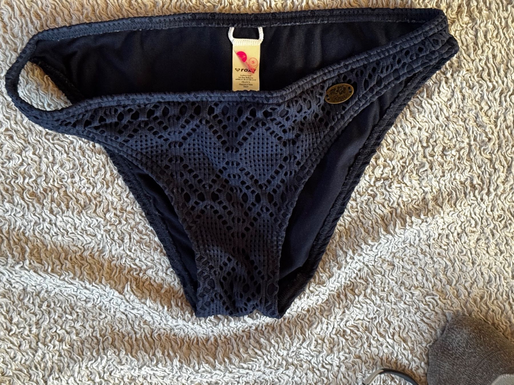Roxy Maillots de bain & Bikinis: Bas de bikini Roxy gr. S – D'occasion à Ovronnaz par Etagne68 1