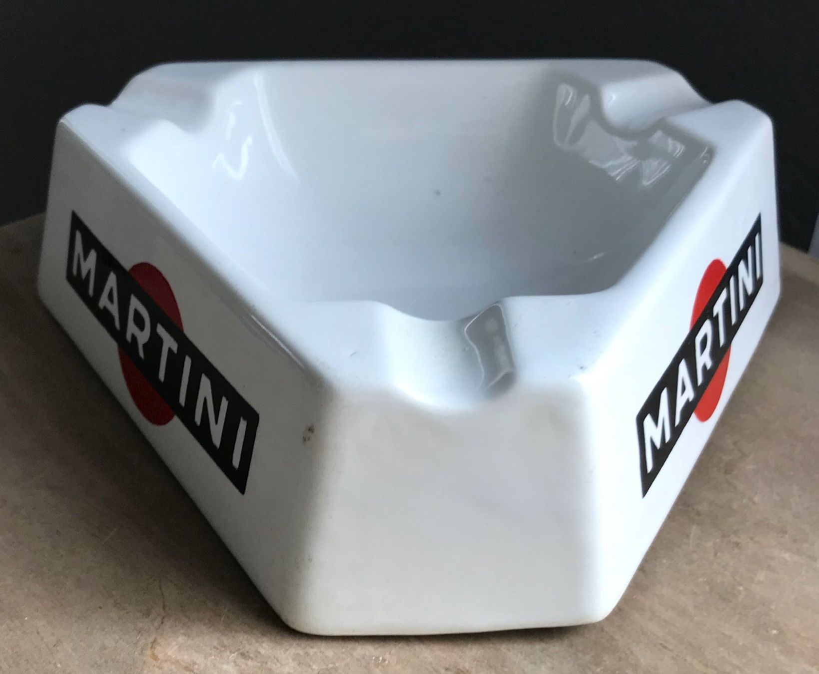 Martini Aschenbecher: Alter Martini Aschenbecher  - Werbung alt – Gebraucht aus Rothrist von Luckywinner 1