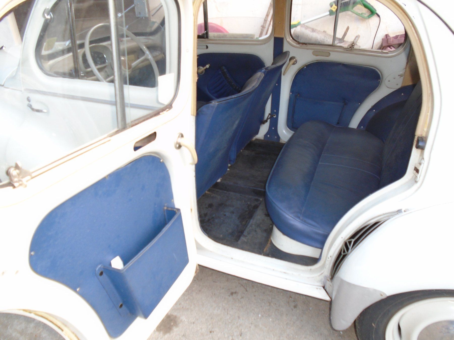 Renault Autos: Renault 4 CV – Défectueux à Fey par paquita2122 6