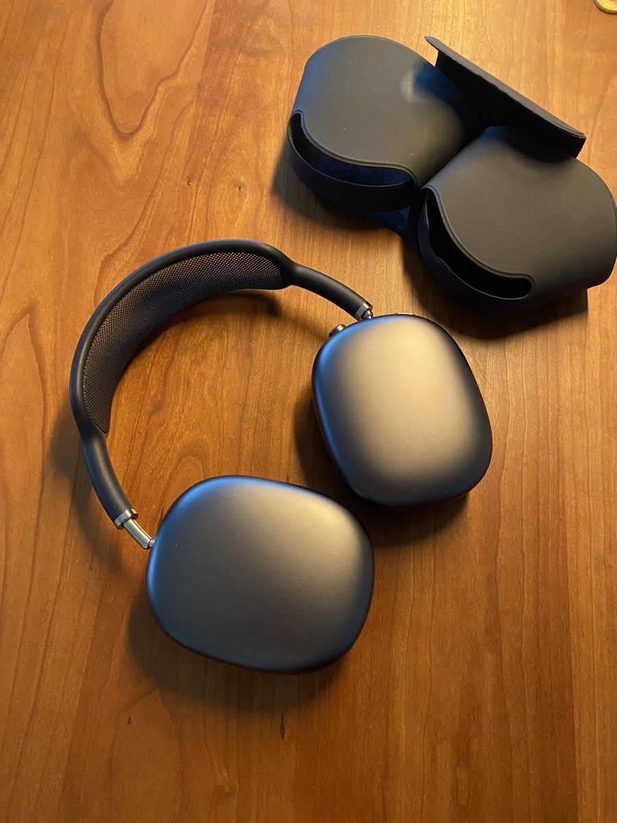 Apple Cuffie: Apple AirPods Max - Space Grey – Nuovo (secondo la descrizione) da Rothenburg venduto da 020719902012