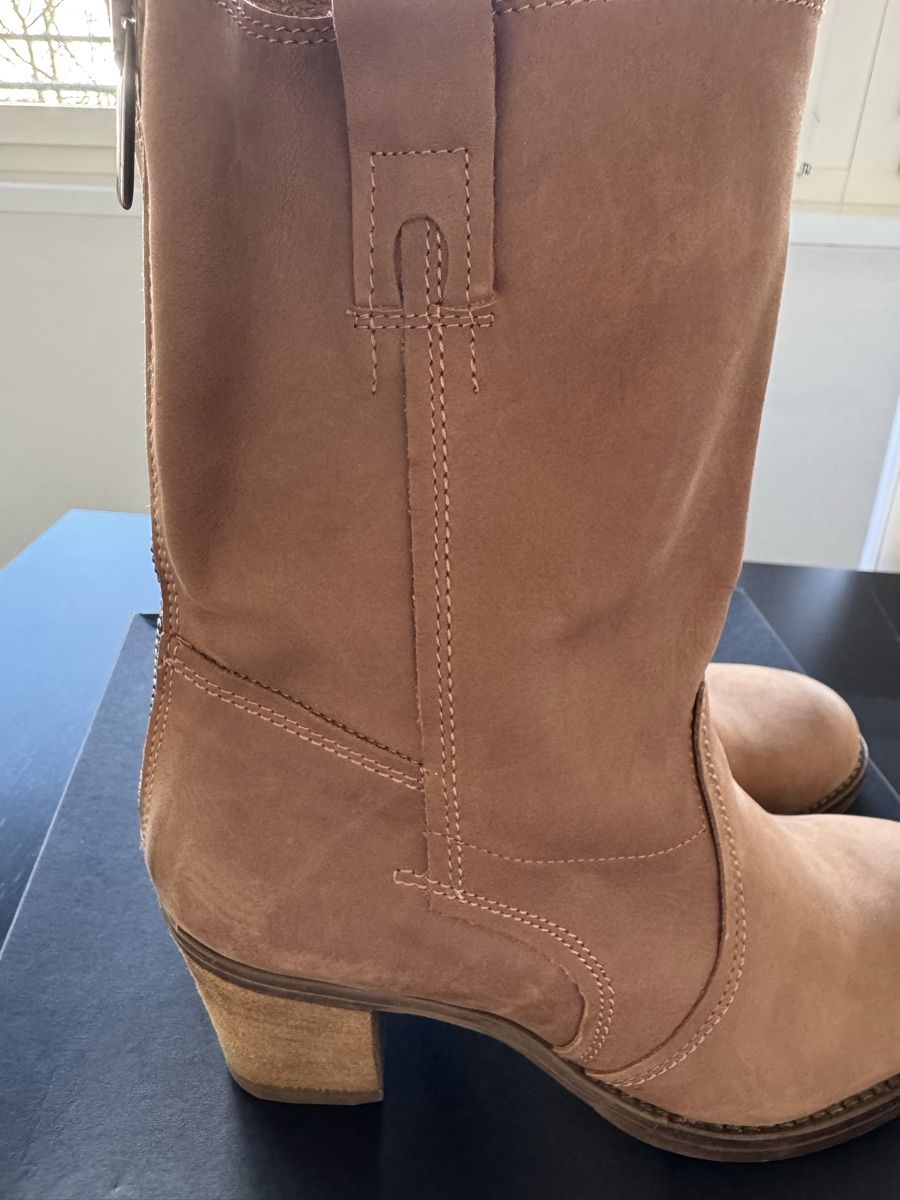Scarpe da donna: Lederstiefel Gr. 39 camel wie Neu – Nuovo (secondo la descrizione) da Zürich venduto da Jen10 3