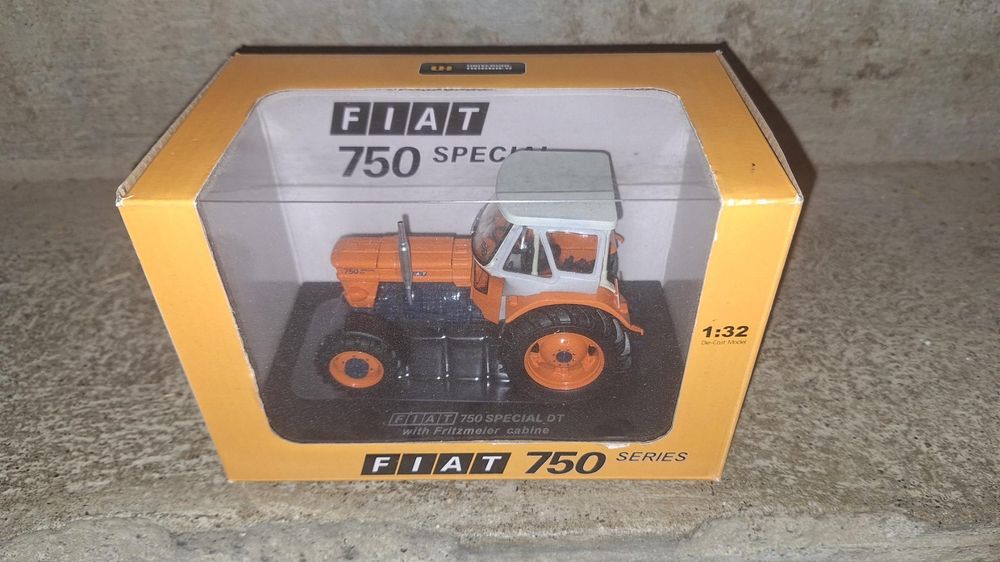 Kit di modellismo & Modellini statici: Modelltraktor – Nuovo e nell'imballaggio originale da Birrhard venduto da Schrot70