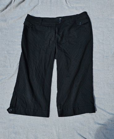 Sommer Hose Shorts Business Chic Gr. 46 H&M Nadelstreifen