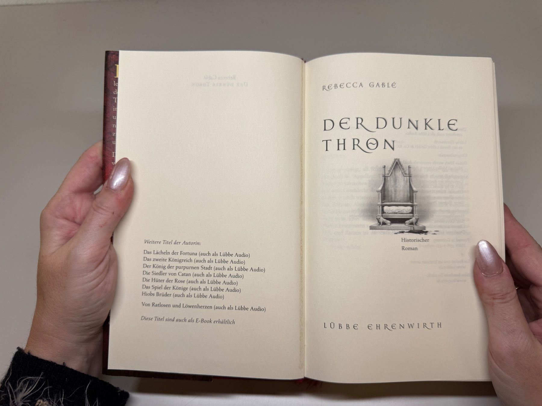 Libri: ROMAN: Rebecca Gable, Der dunkle Thron – Usato da Grosswangen venduto da Deutsche_Romane 2