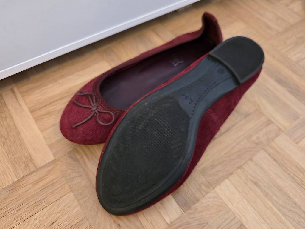 Scarpe da donna: Ballerines daim La Halle neuves – Nuovo (secondo la descrizione) da Genève venduto da cec_d6pg 1