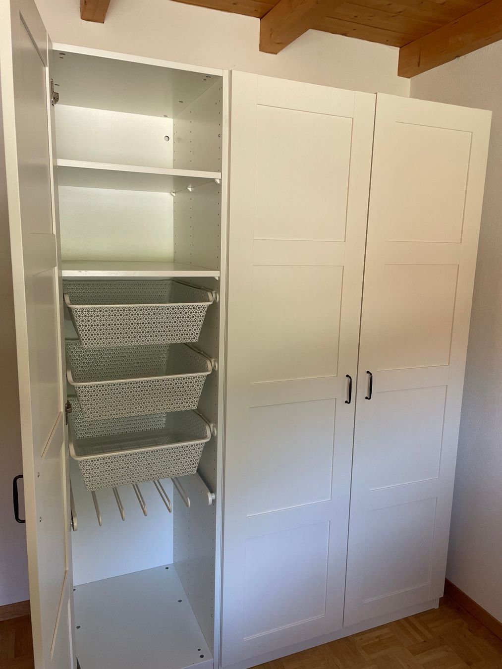 Ikea Armoires: Ikea Kleiderschrank – D'occasion à Pontresina par lov_g8d5 2