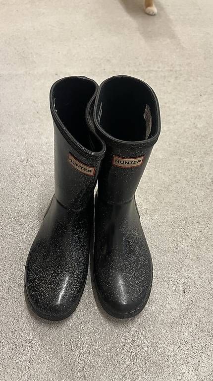 Scarpe per ragazzi: Hunter Gummistiefel Gr. 33 – Usato da Hergiswil NW venduto da Gerrywell01 1