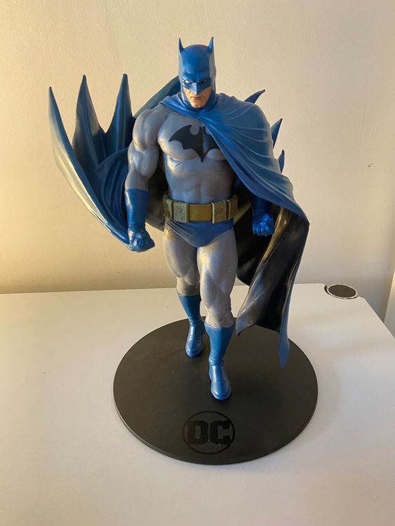 SU-MF-TBUBAT: Kunstleder Blau Kabelgebundene Kappe Für McFarlane Batman